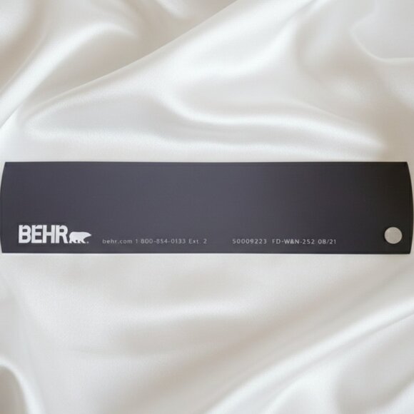 BEHR Whites Grays Neutrals Paint Color Swatch Book Fan Deck W&N-252 - Picture 2 of 8